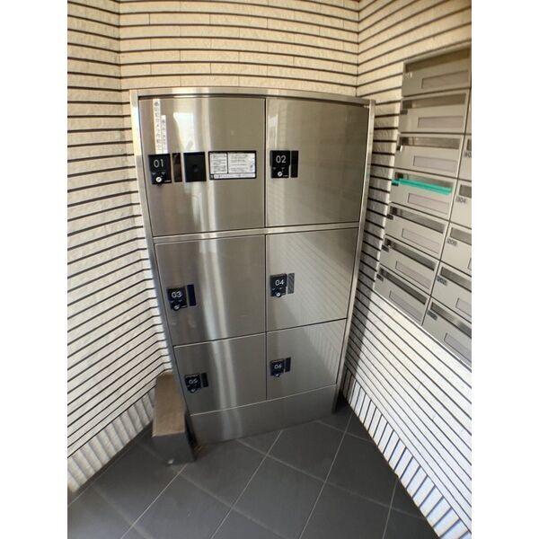 西舞子壱番館の外観5枚目