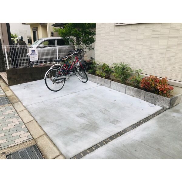 ベレッツァ甲南山手の外観2枚目