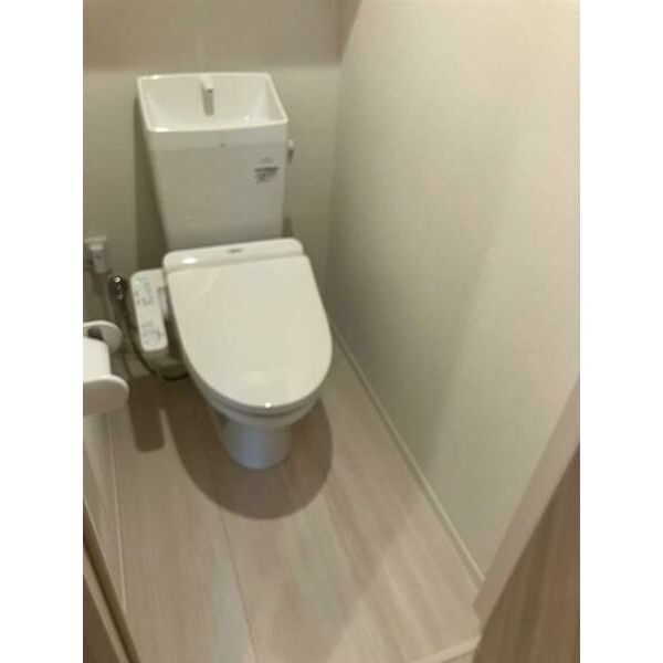 Villa le Euphoria AKASHI・OKUBOCHOの室内写真1枚目