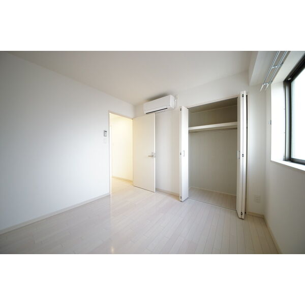 イグレック南本町の室内写真3枚目