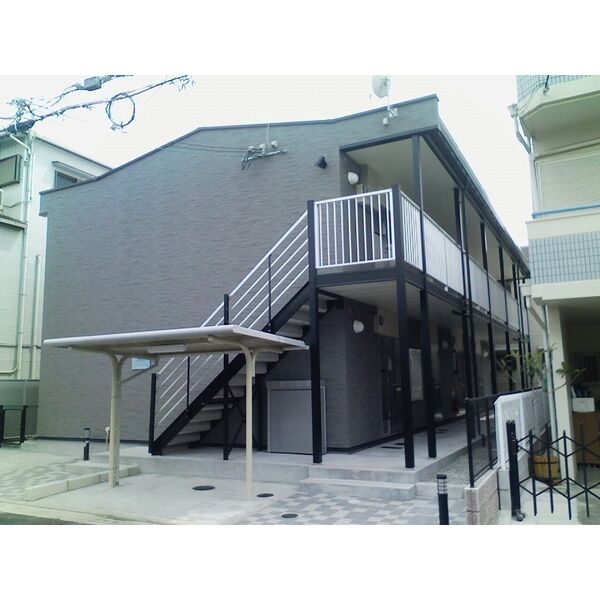 レオパレスやちよ