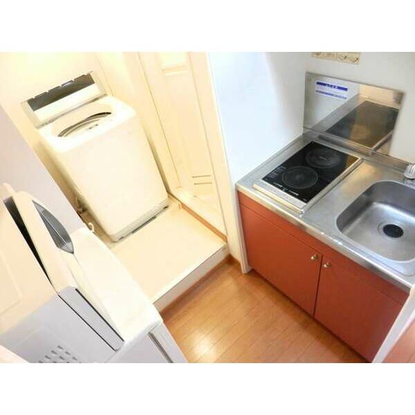 レオパレス六条の室内写真10枚目