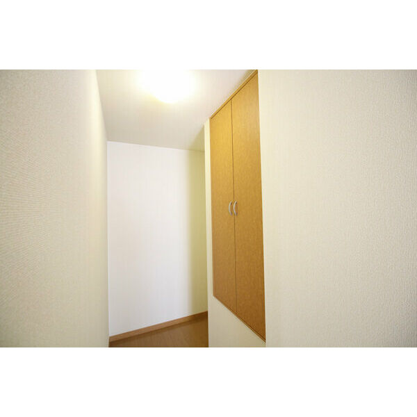 レオパレスステイシャイニィ岡の室内写真7枚目