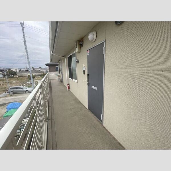 レオネクストソシア野遠の室内写真12枚目