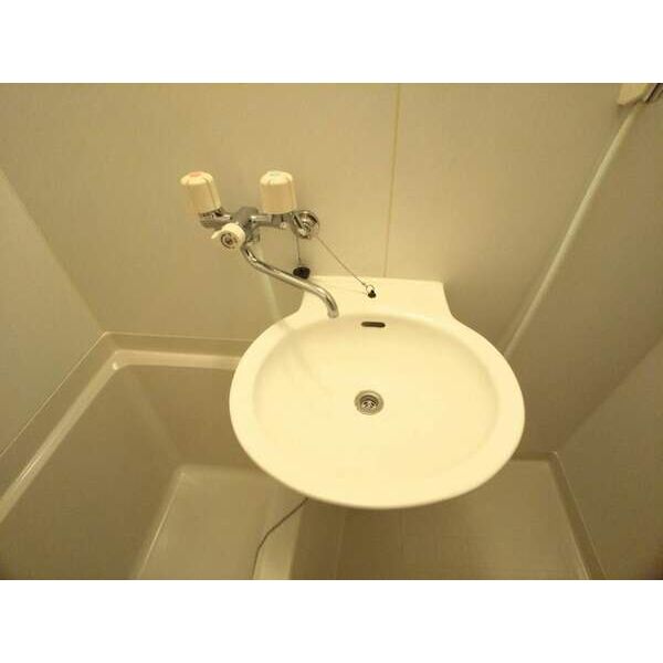 レオパレス旭ヶ丘の室内写真6枚目