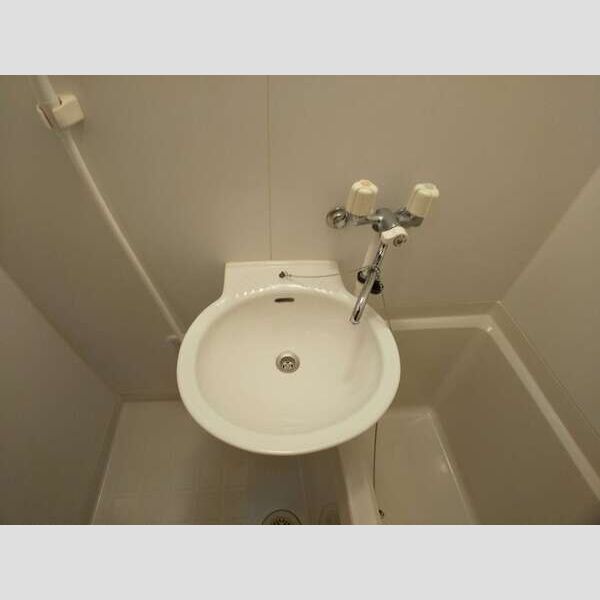 レオパレスナチュールの室内写真6枚目