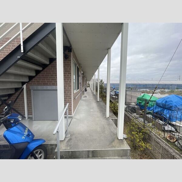 レオネクストソシア野遠の室内写真13枚目