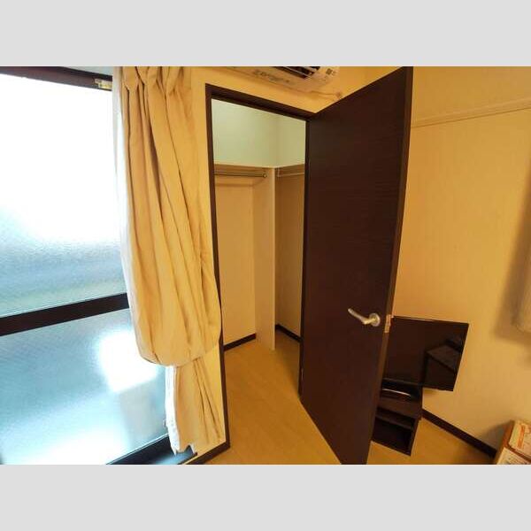 レオネクストグレイス中長尾の室内写真13枚目