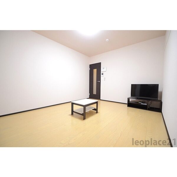 クレイノ上野西暁美の室内写真8枚目