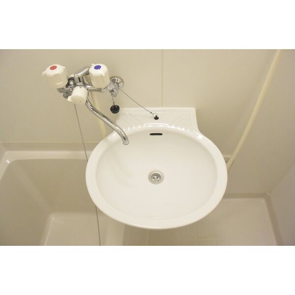 レオパレスIMAGOIIIの室内写真6枚目