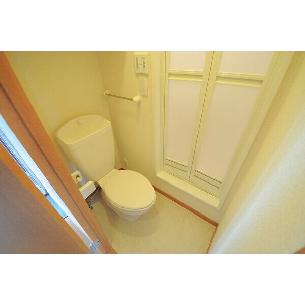 レオパレスシェーネの室内写真6枚目