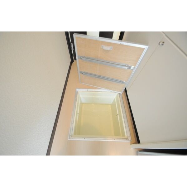 レオネクスト山手町の室内写真7枚目