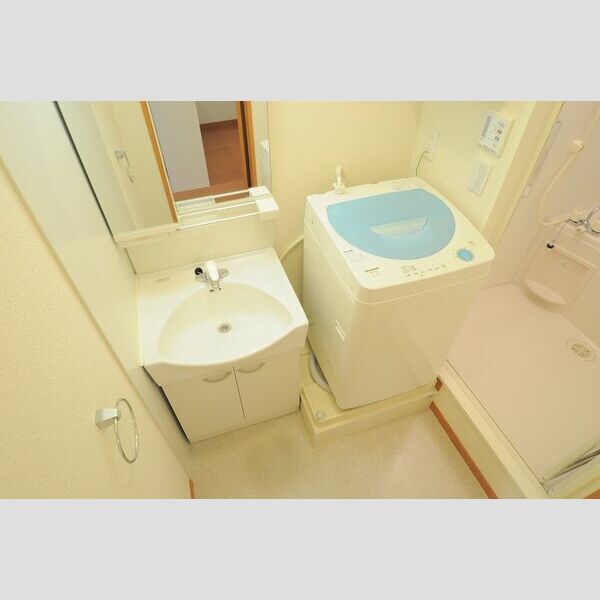 レオパレスエステートIIの室内写真9枚目