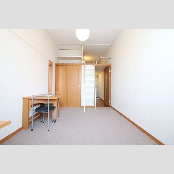 レオパレス山田東IIの室内写真8枚目