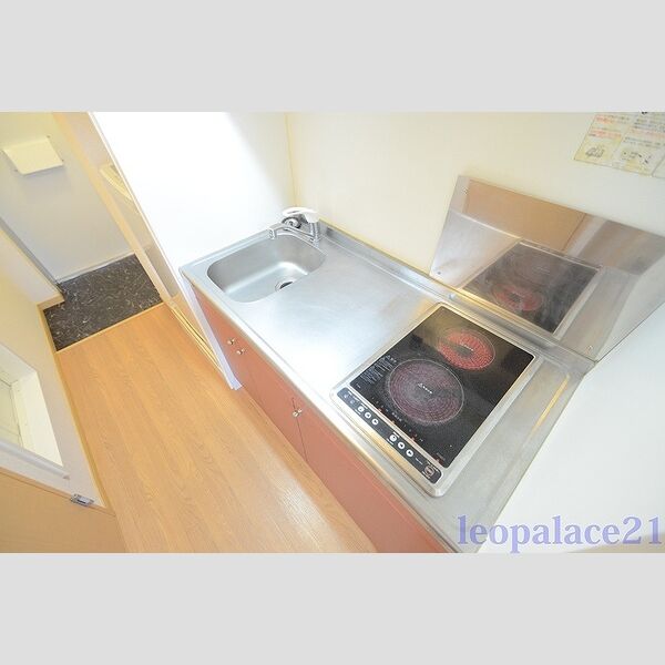 レオパレスクロスロード岸部の室内写真10枚目