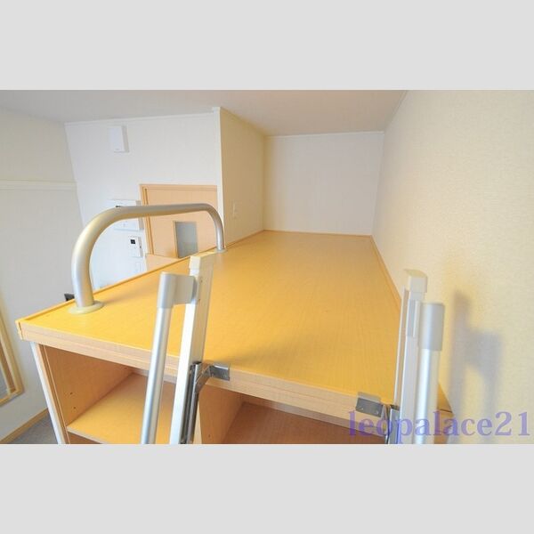 レオパレスセレッソの室内写真3枚目