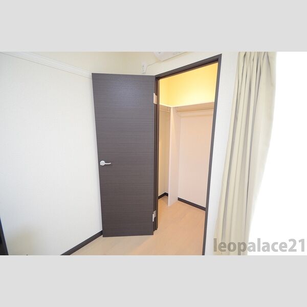 レオネクストドエルコンフォートの室内写真4枚目