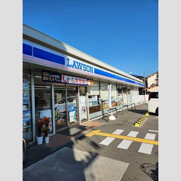 レオパレスミダスコート古曽部の外観2枚目