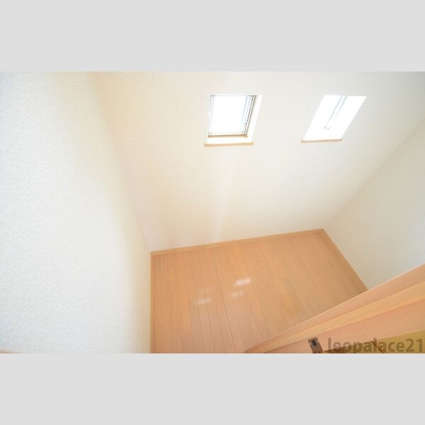 レオネクストベルシオンの室内写真6枚目