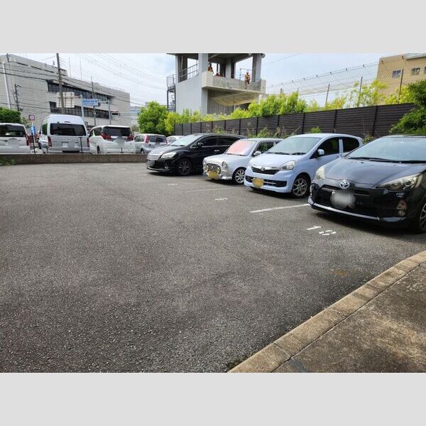 レオパレスウィニング ロードの室内写真3枚目