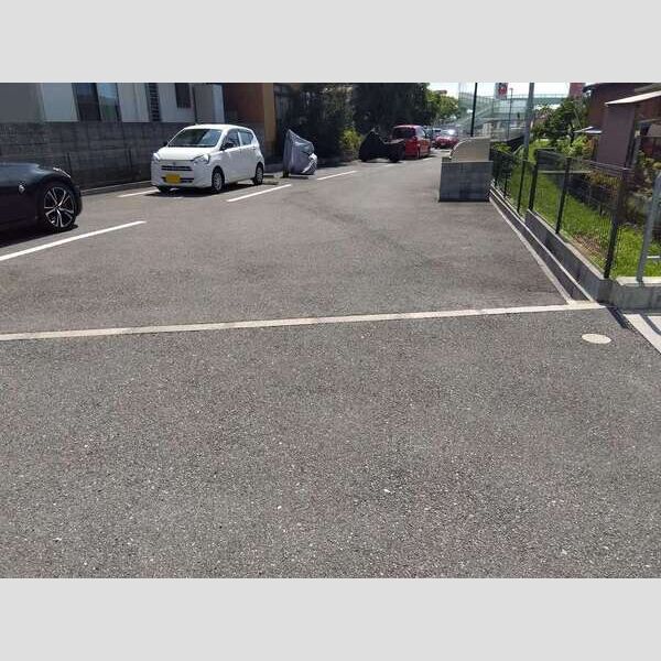 クレイノフィセント ファルコンの室内写真4枚目