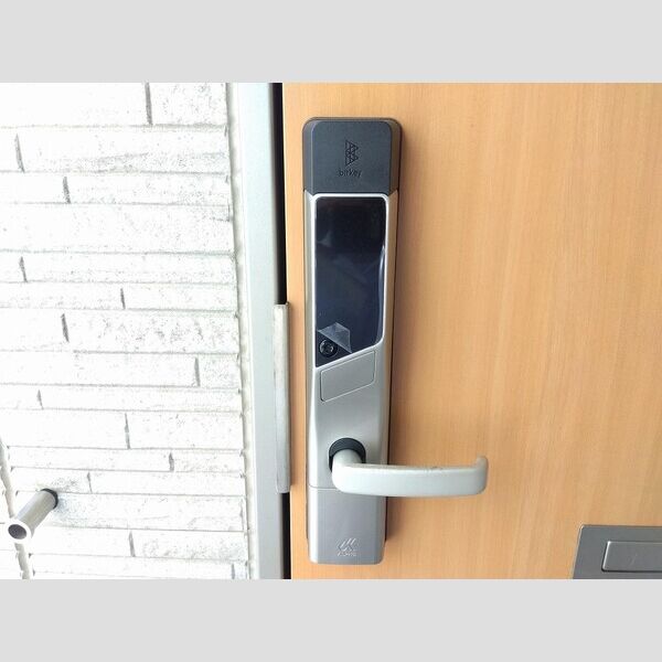 クレイノフィセント ファルコンの室内写真9枚目