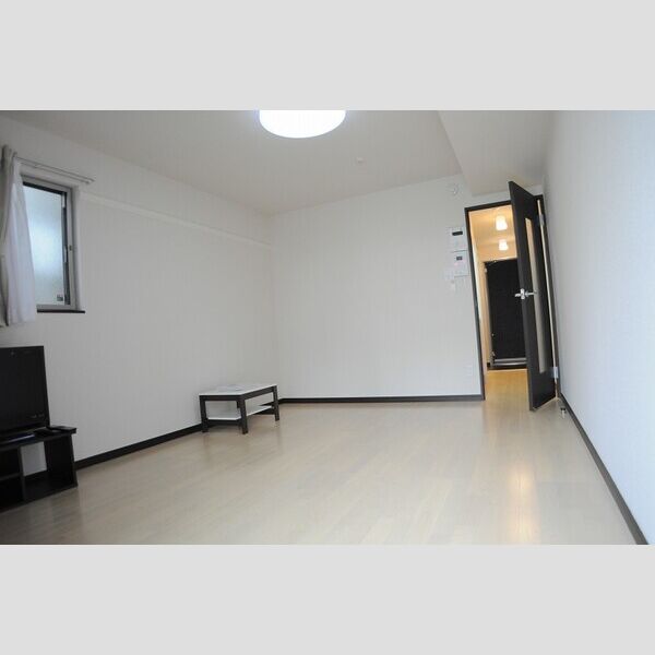 レオネクストカーサの室内写真4枚目