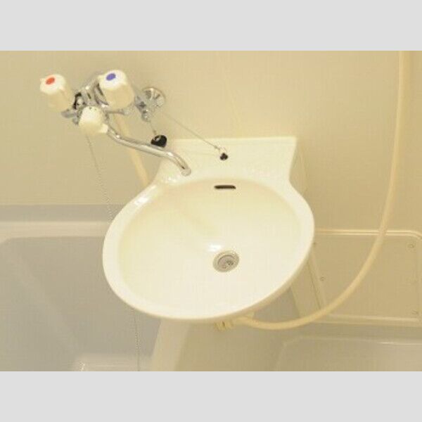 レオパレスイルクオーレの室内写真10枚目