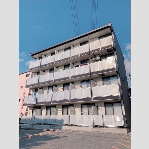 レオパレス高尾IIIの外観2枚目