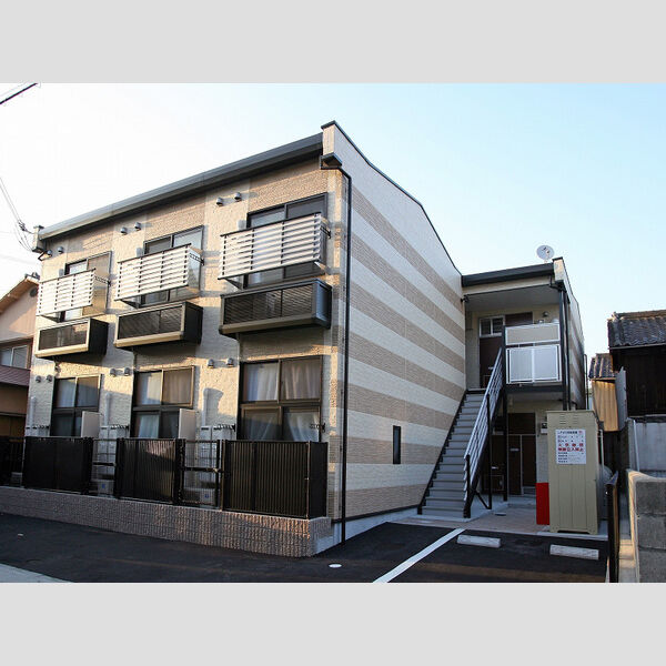 レオパレスハーバー東出町