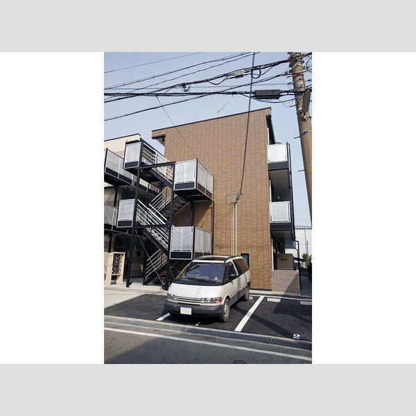 レオパレス友井