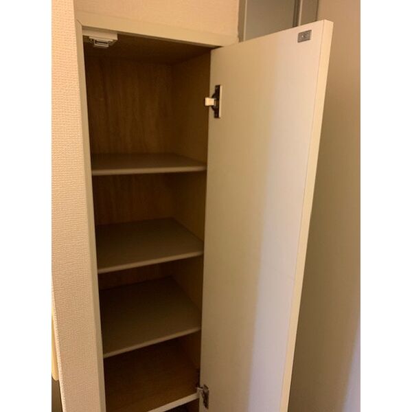 レオパレススプルース鳴尾の室内写真18枚目