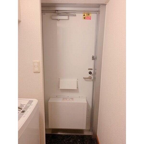 レオパレスシェ モアIIの室内写真8枚目