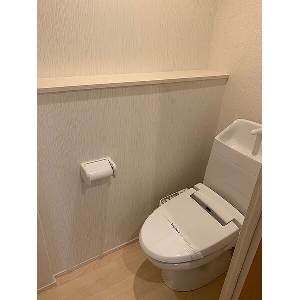 クレイノクリエイト仁川の室内写真4枚目