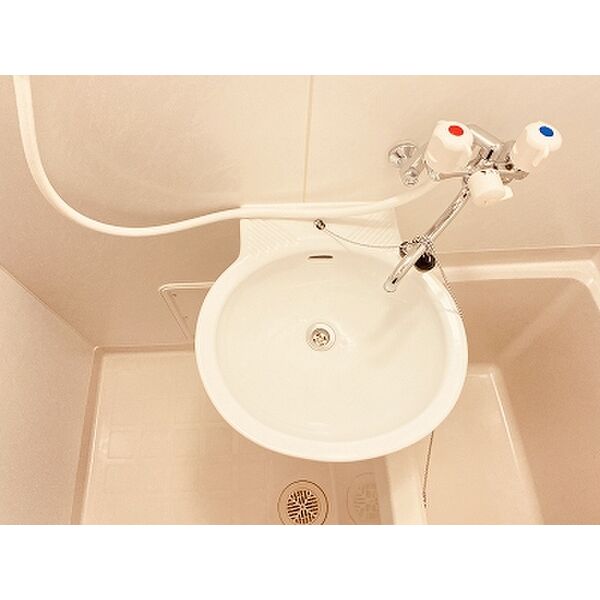 レオパレスメルナカヤの室内写真10枚目