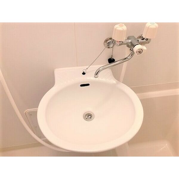 レオパレスシャンテ本町の室内写真9枚目