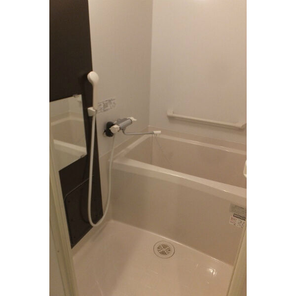 クレイノコンフォール杭瀬北新町の室内写真15枚目