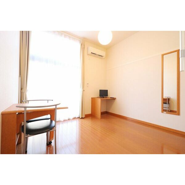 レオパレス甲子園高潮町IIの室内写真3枚目