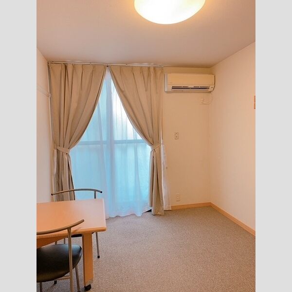 レオパレスシャンブル小林の室内写真10枚目