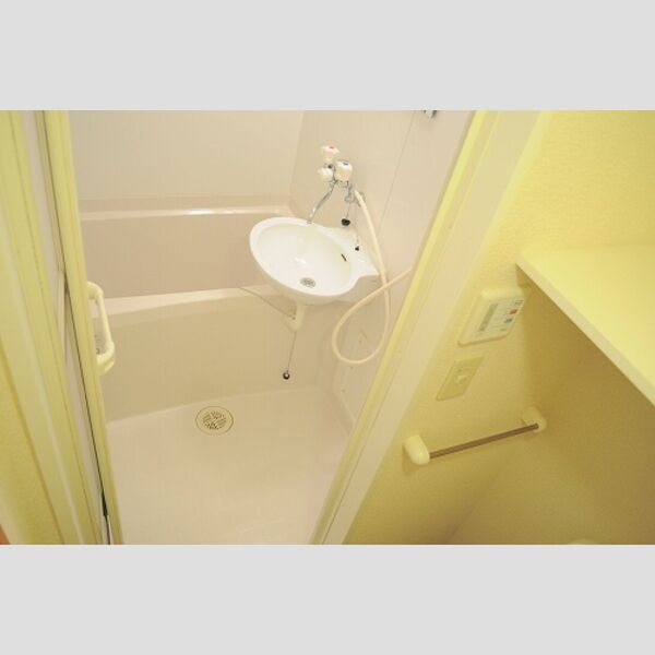 レオパレス清山の室内写真6枚目