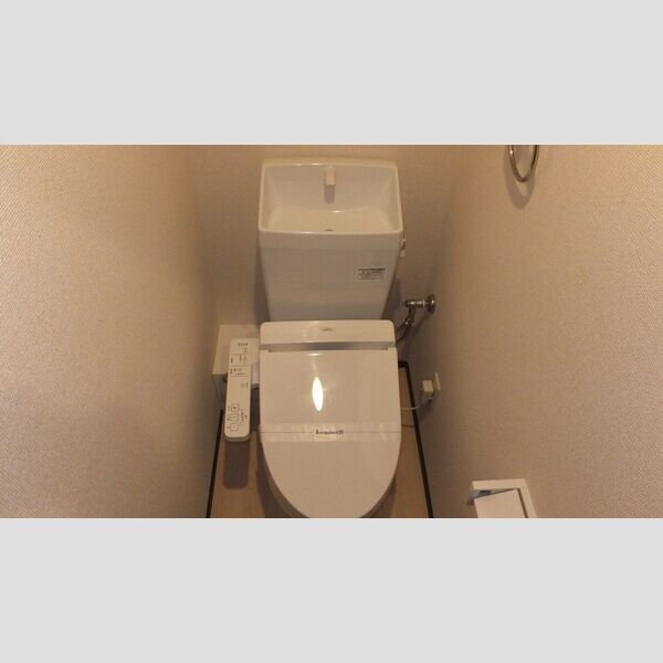 クレイノルミエール魚崎の室内写真3枚目