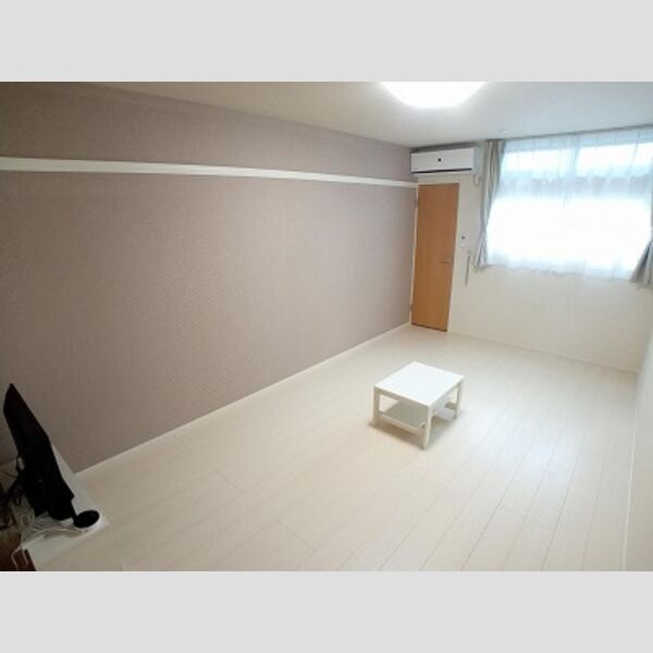 クレイノフローラ西長洲の室内写真3枚目