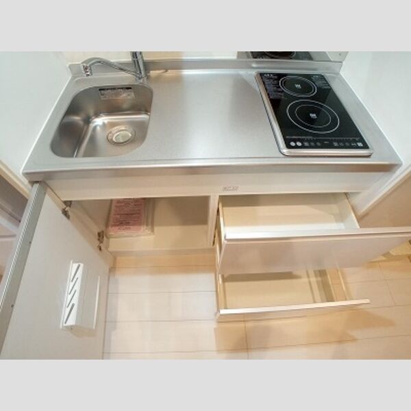 クレイノフローラ西長洲の室内写真4枚目