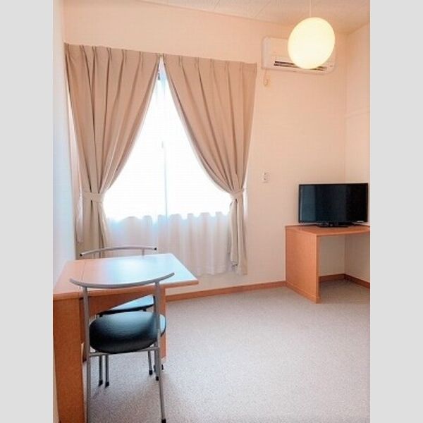 レオパレスブランシュヴァルIIIの室内写真3枚目