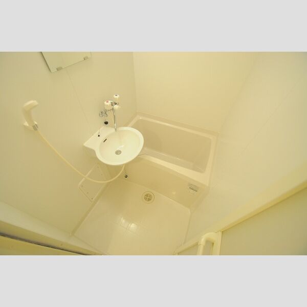 レオパレスエスポア六番町の室内写真9枚目