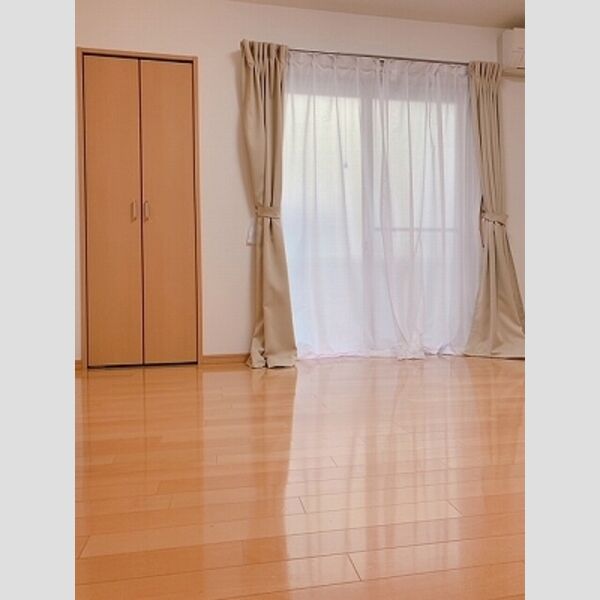 レオパレス神祇官町LA1の室内写真6枚目