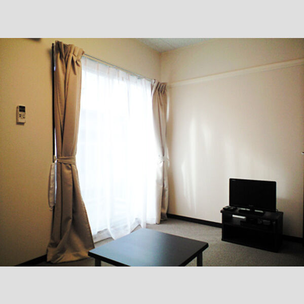 レオパレスコントワール御影石町の室内写真3枚目