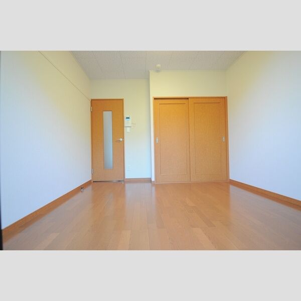 レオパレスルーエ長田の室内写真3枚目