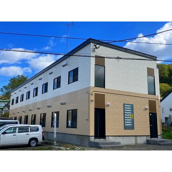 レオパレス三田B館 画像1