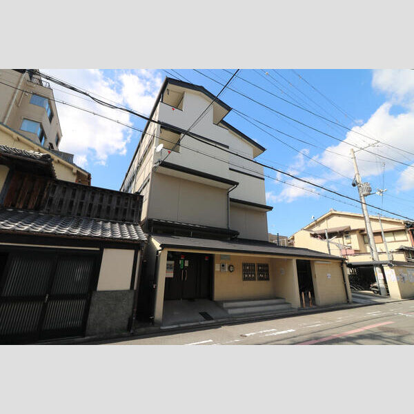 レオパレス府庁前